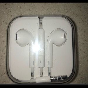 NEW -Apple Ear buds